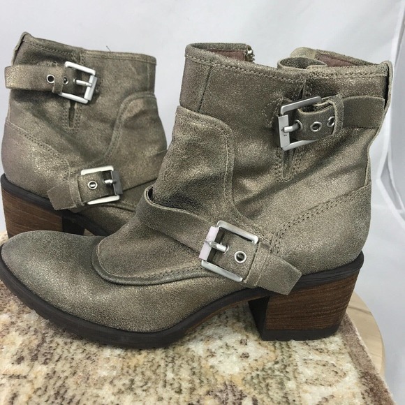 DONALD J PLINER Delta Moto Gold sparkle Distressed Ankle Boots - Picture 1 of 6
